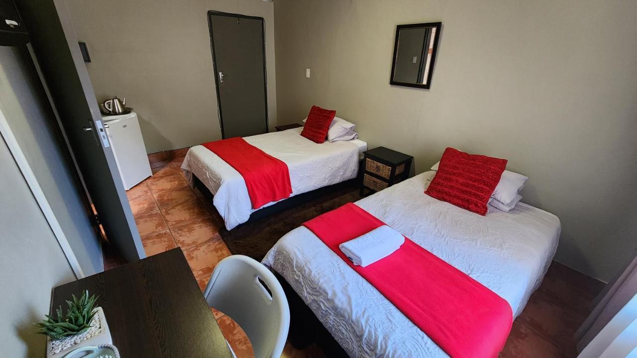 Casa Feliz Hotel Mokopane Exterior foto