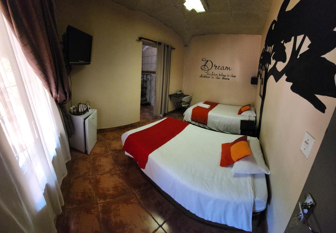 Casa Feliz Hotel Mokopane Exterior foto